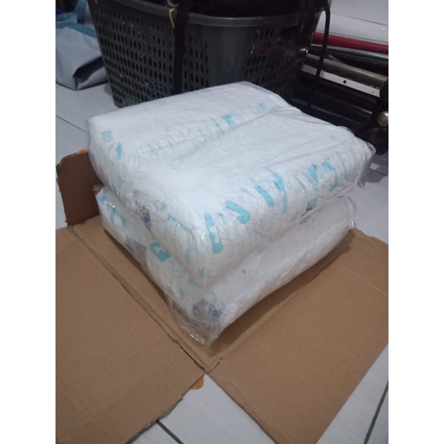 pampers repack merek sweety size S isi 50