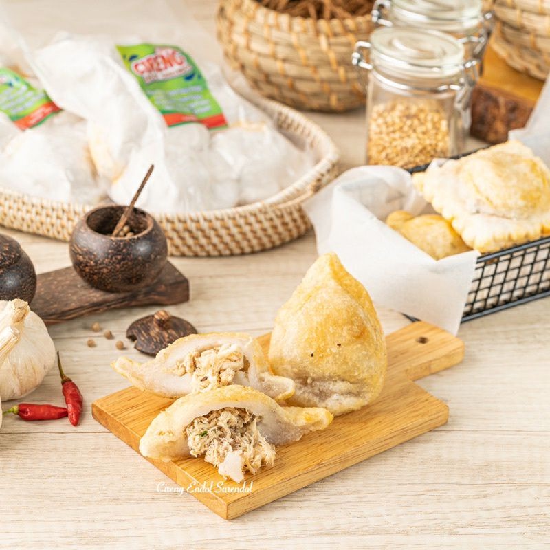 

cireng endol surendol Ciamis (boleh mix rasa)