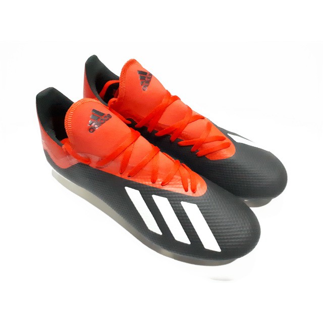 sepatu bola adidas x18