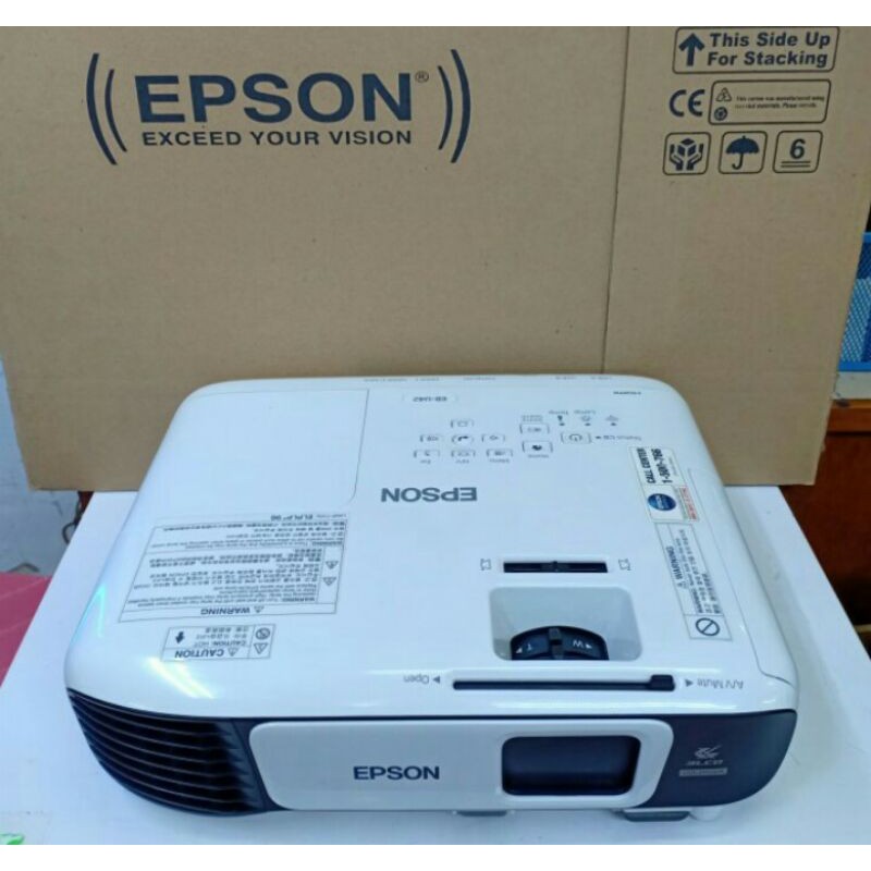 proyektor EPSON EB-U42 ULTRA HD WUXGA