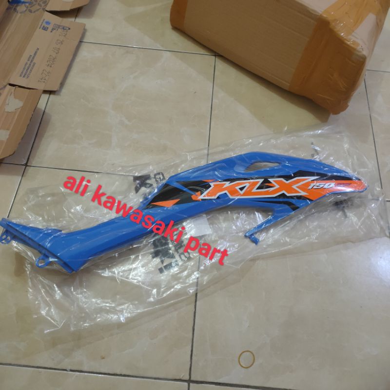 COVER SAYAP TENGKI BODY SAYAP PANJANG KLX BF EXTREM BIRU STIKER OREN KLX BF NEW ORIGINAL