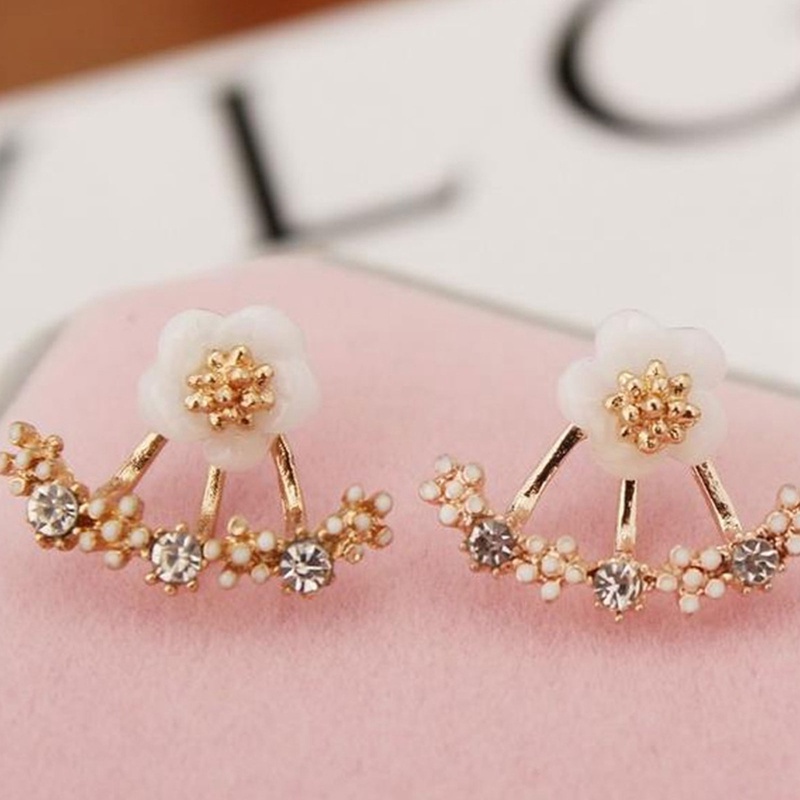 Anting Stud Desain Bunga Daisy Gaya Korea Untuk Wanita