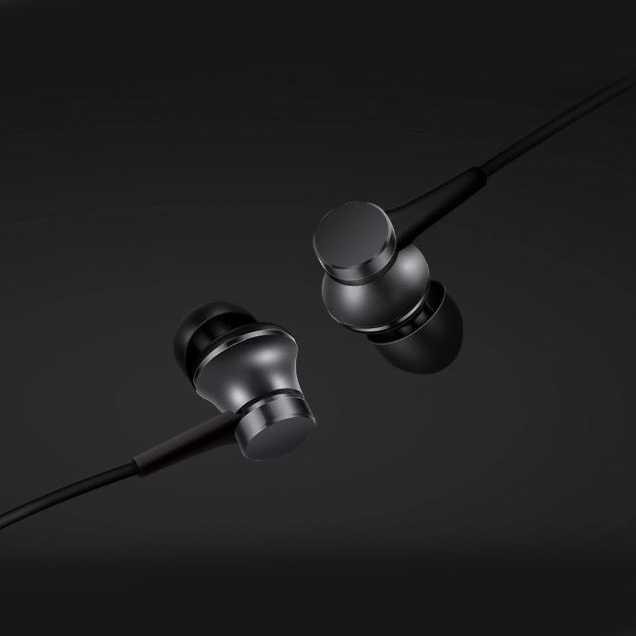 Xiaomi Mi Piston Huosai 3 Earphone Fresh Version (ORIGINAL) [Hitam]