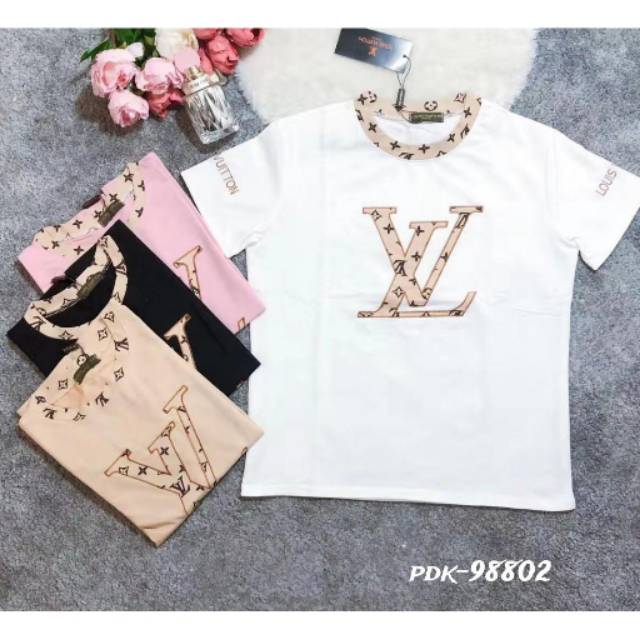 Blouse kaos LV lqn pdk 98802 Bhn kaos import fit to XL