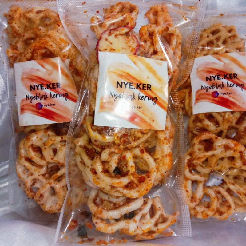 

kerupuk seblak kembang