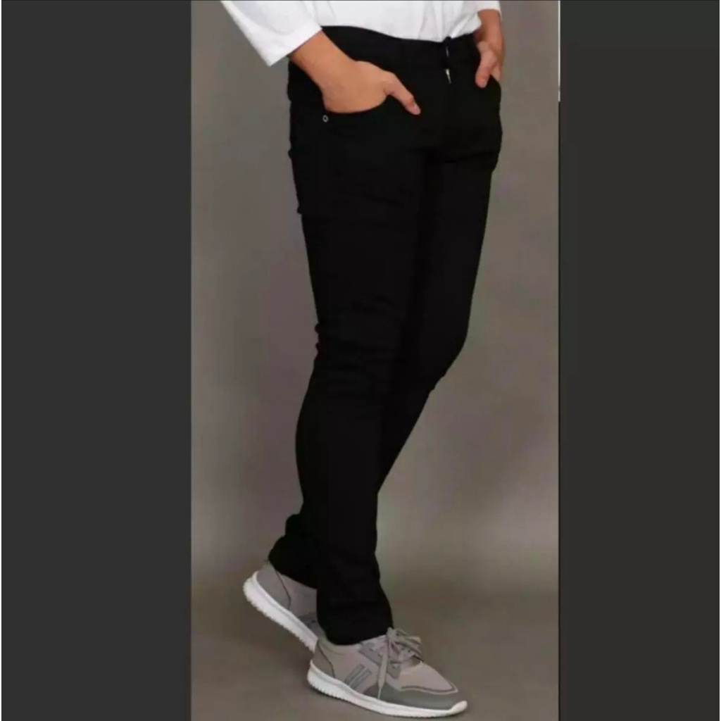 Celana Jeans Hitam Pekat / Celana Jeans Pria / Celana Jeans Slimfit Ngaret / Celana Jeans Hitam Nomi