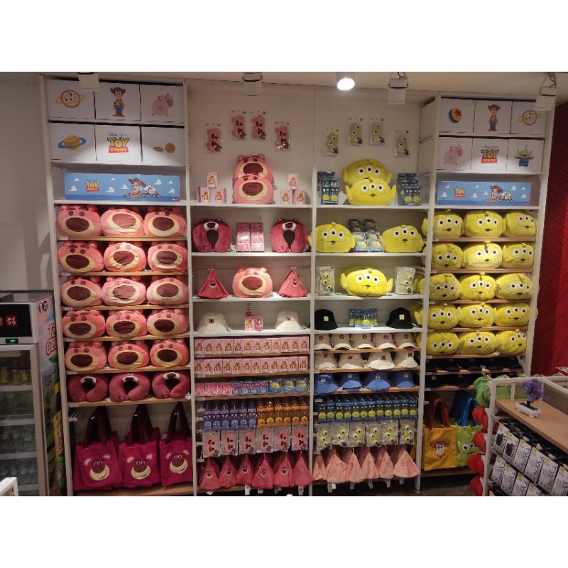 Jual miniso🇲🇨 x toy story collection/bantal boneka/buku/tote bag/topi