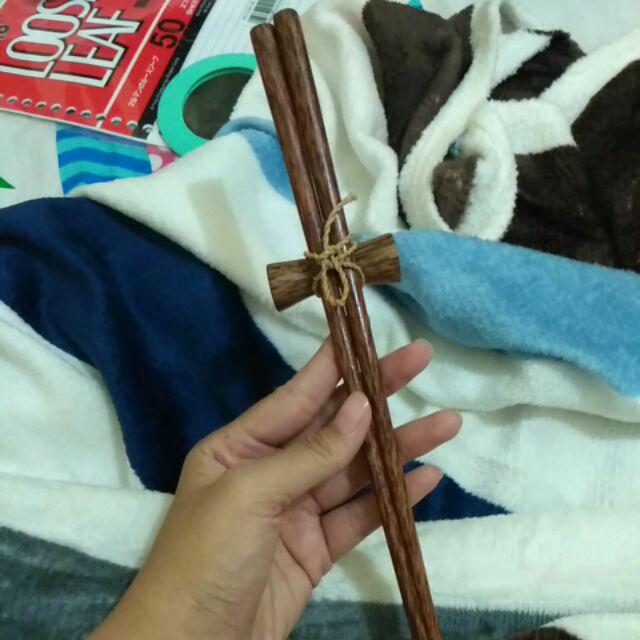 Sumpit Kayu Kelapa