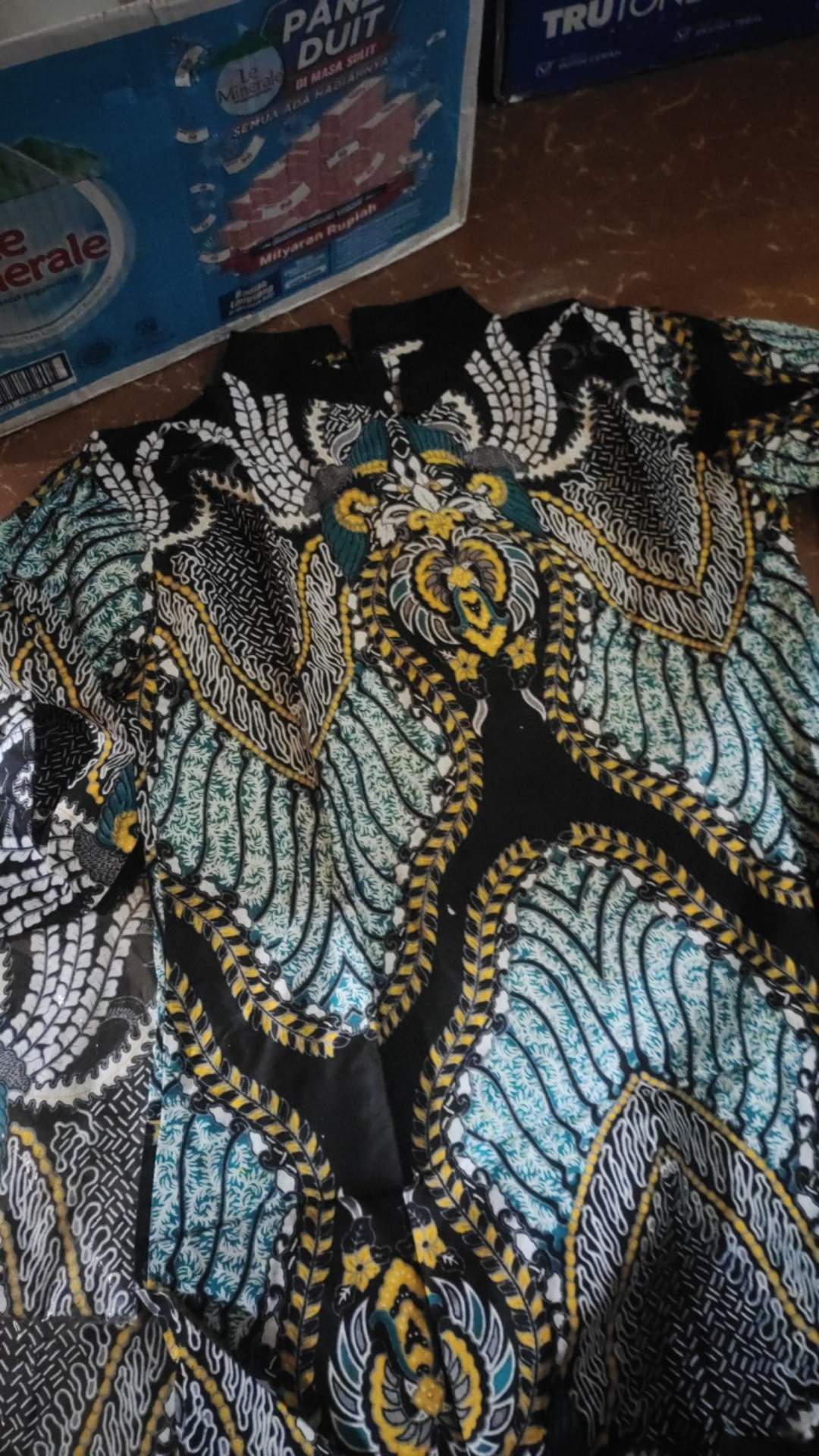 Maura Couple - Sania Ruffle Batik Couple Ori Ndoro Jowi Garansi Termurah Shopee -  Batik Modern Solo