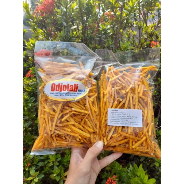 

Keripik Stik Talas Gurih Oleh Oleh Khas Bandung Odjolali