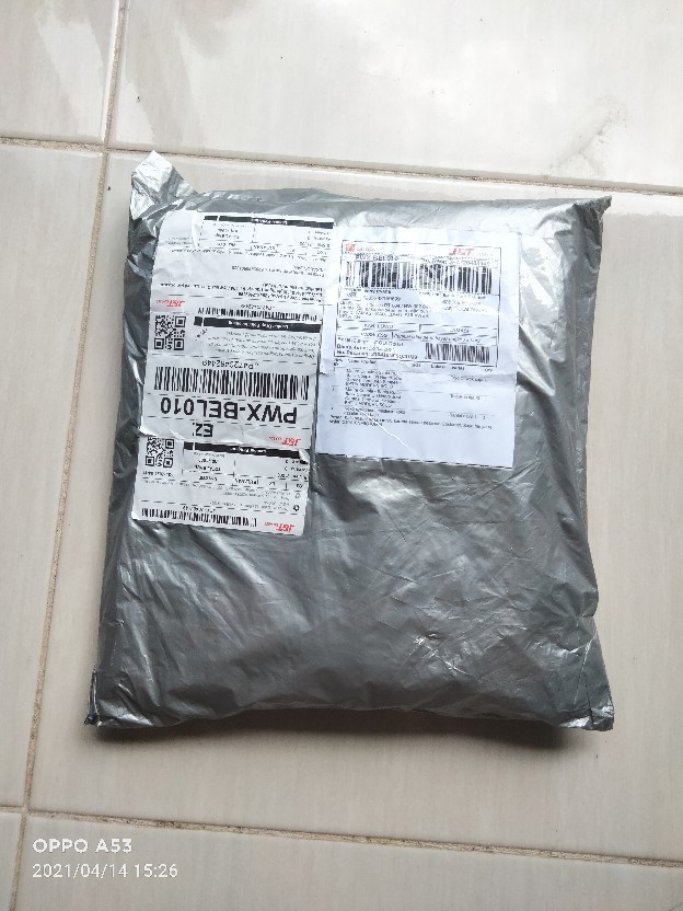 Maura Couple - Sania Ruffle Batik Couple