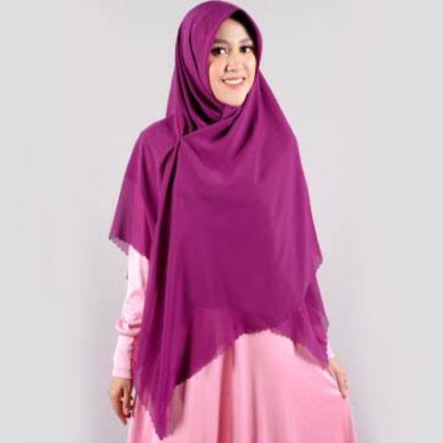 rabbani aurion size XL / jumbo kerudung segi empat