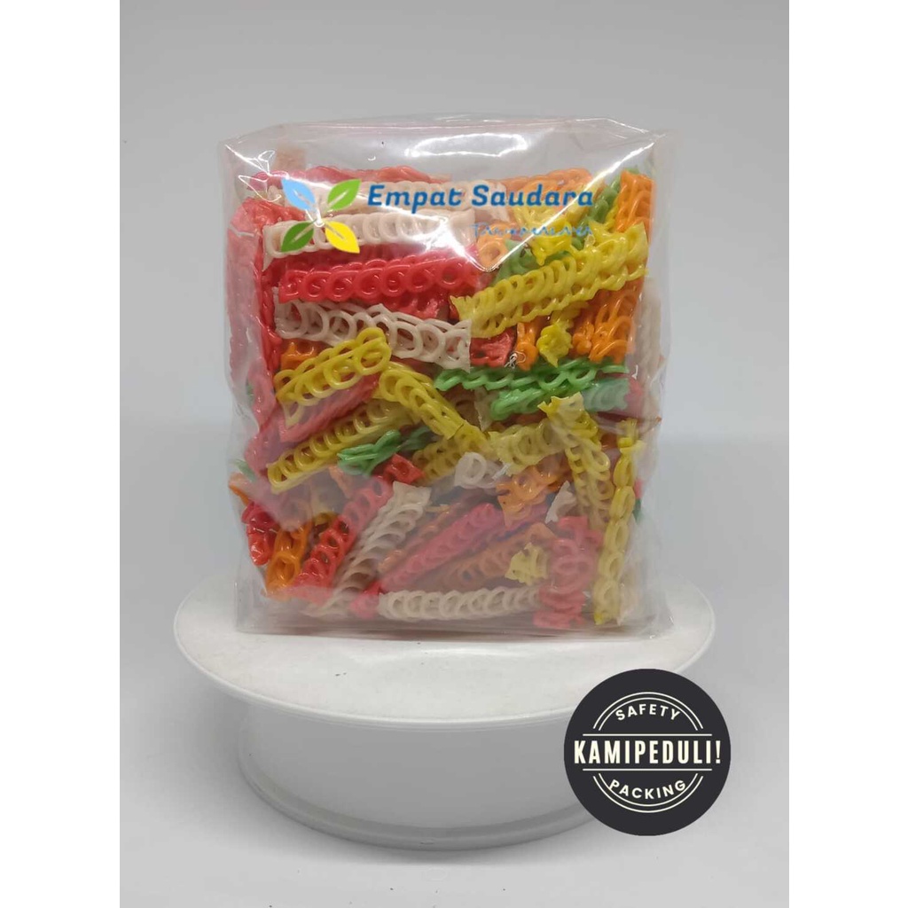 

KERUPUK KEPANG ANEKA WARNA KEMASAN 500 GR