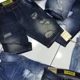  Celana  jeans  pendek sobek  original  MC WISCER Shopee 