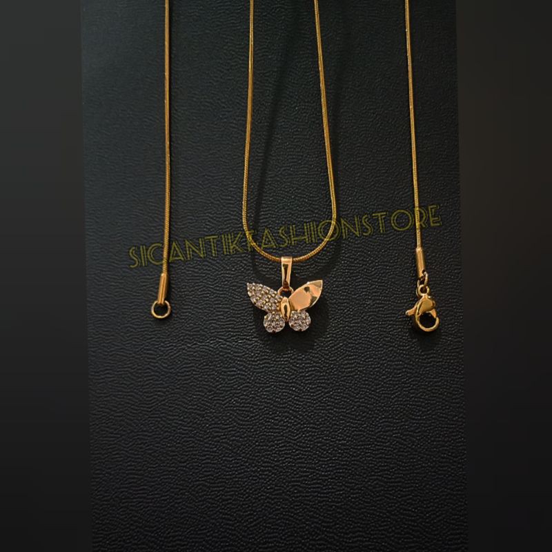 kalung Titanium plus liontin kupu-kupu permata fashion wanita terlaris anti Karat Kalung wanita