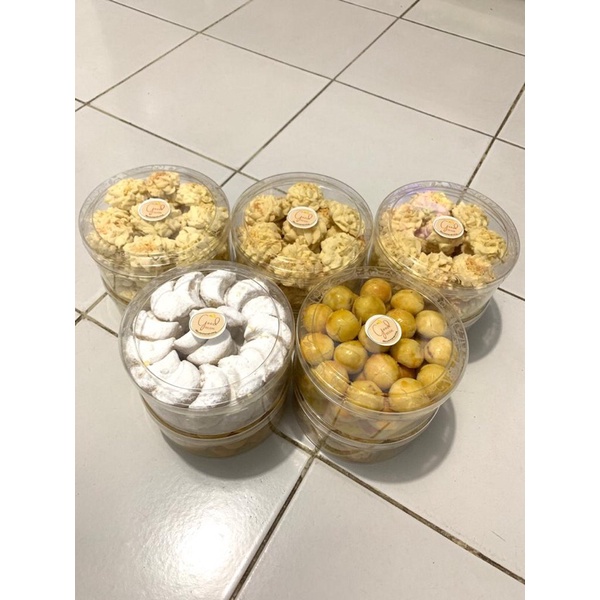 

kue kak shendy