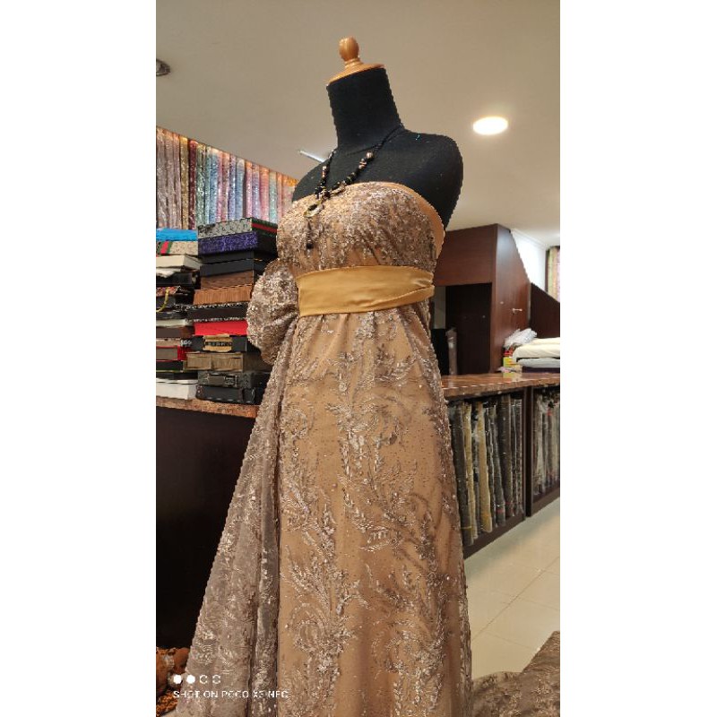 Tile Brokat Kebaya Dress Coklat Susu