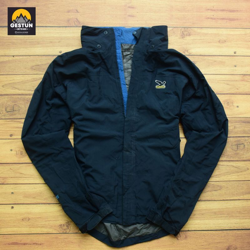 JAKET OUTDOOR SALEWA GORETEX SECOND