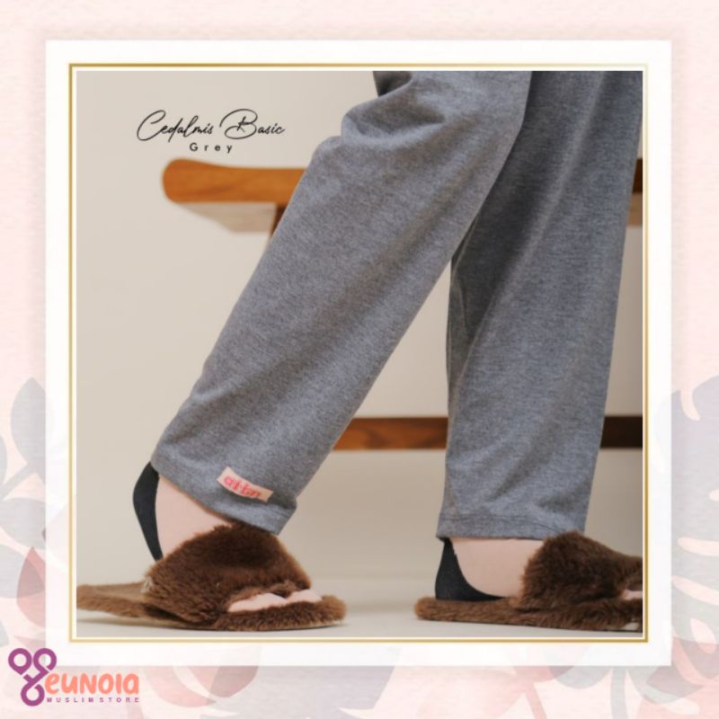 Cedalmis Celana Dalaman Gamis Legging Basic by Attin