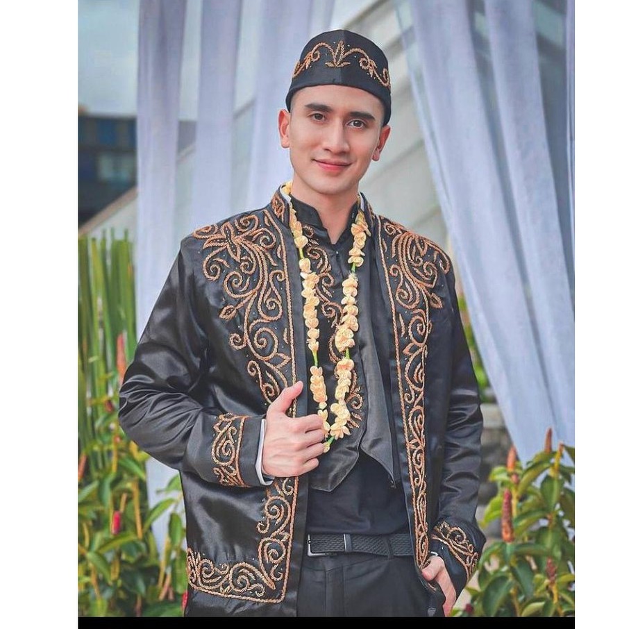 Baju Busana Pengantin Pria Beskap Basofi Jas Nasional Resepsi Pernikahan Thaysilk Satin Payet Assayu