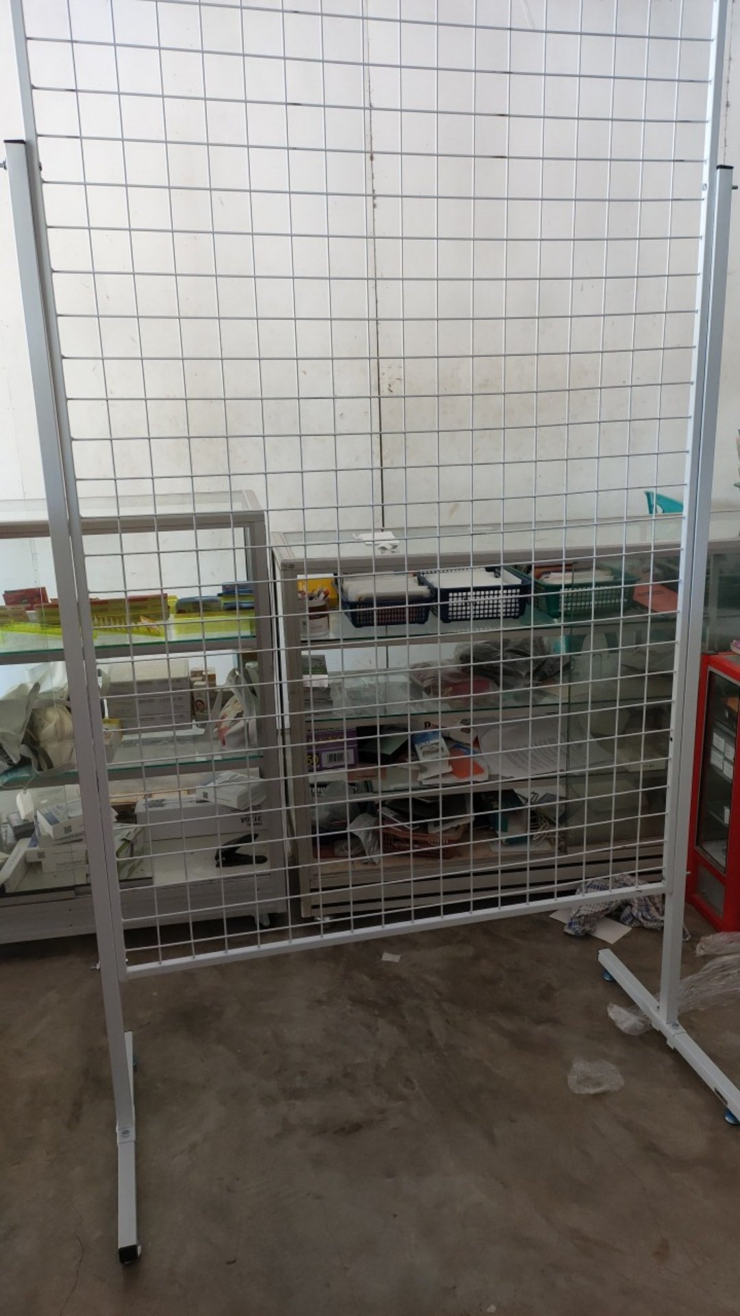 Rak Mundo Uk 100 X 150cm Ram Bingkai Display Cantolan Aksesoris Wire Grid Anddisplay