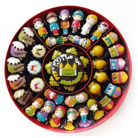 

Hampers Coklat Karakter Idul Fitri muslim muslimah ketupat, bedug, masjid u/ parcel, THR