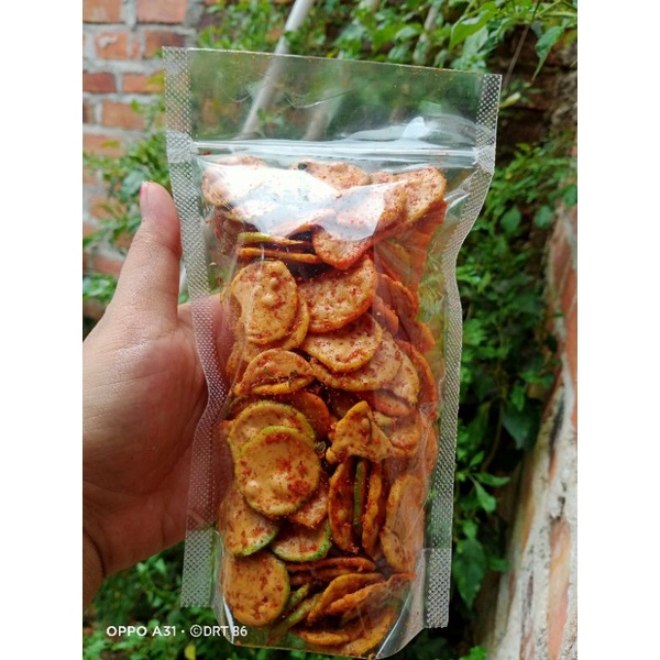 

seblak kering pedas daun jeruk