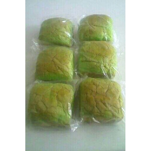

Rokupang Roti Kuro Pandan (isi 12) 28rb ukuran Medium