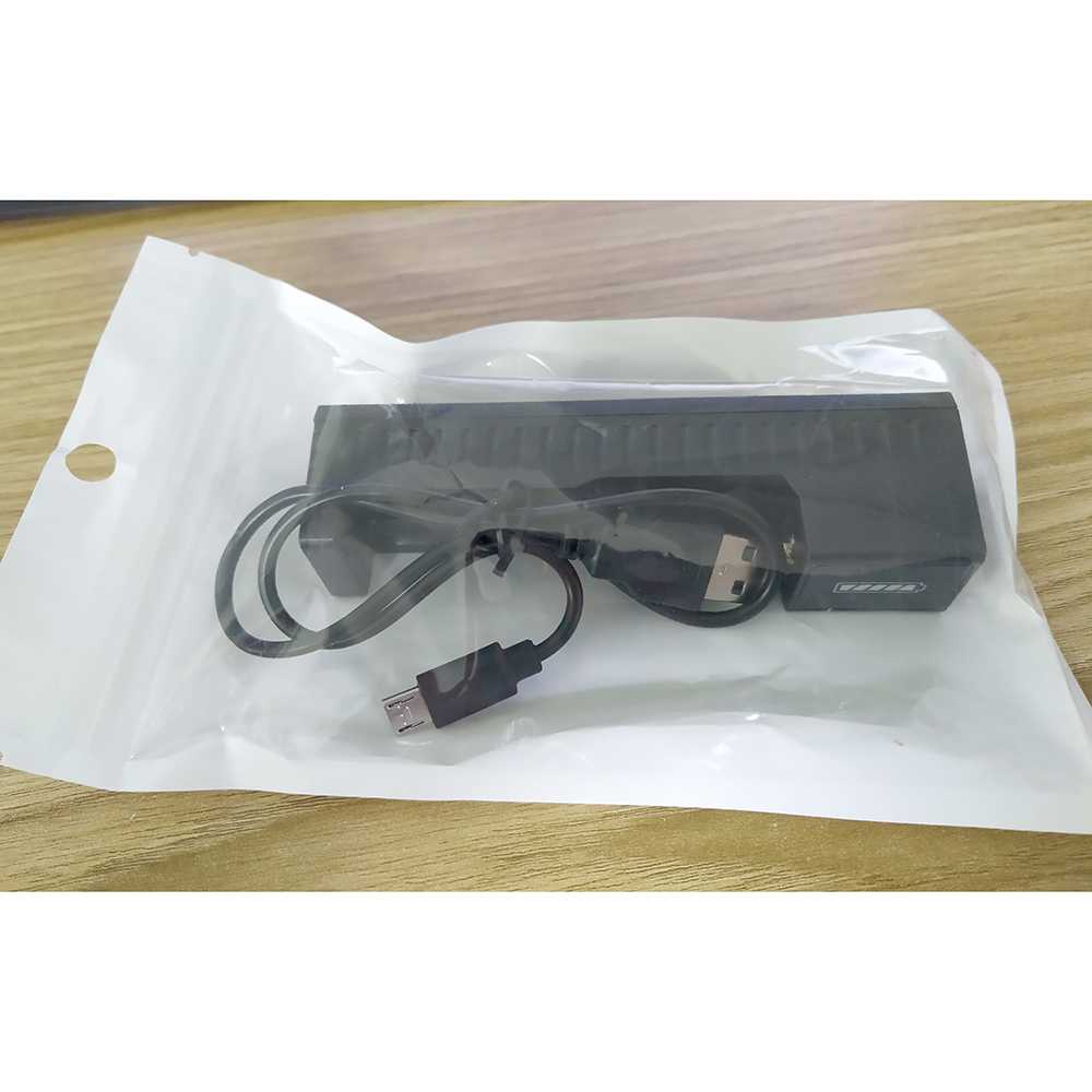 (BISA COD) FTIHSHPEastVita Charger Baterai USB Universal Full Self Stop 186501 Slot - C1