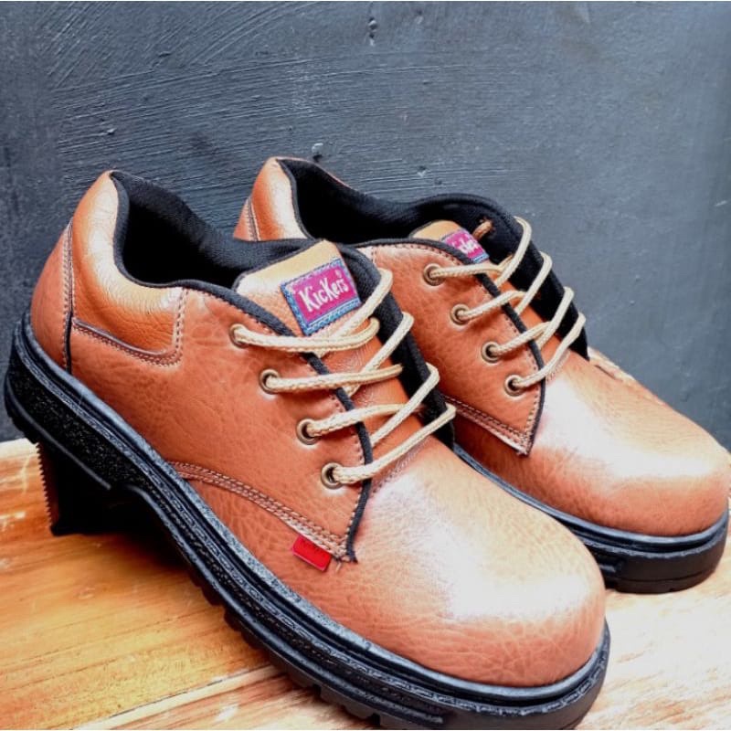 Sepatu pria safety kerja coklat Sepatu Safety Pria Ujung besi