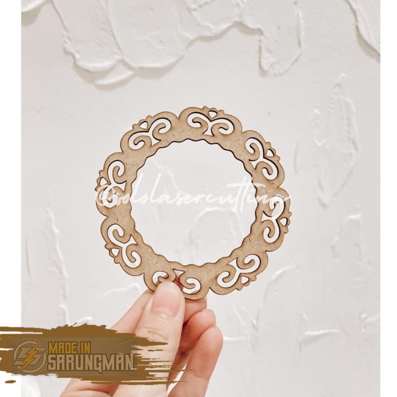 Scrapbook Frame Bulat Tulip Chipboard Bahan MDF / Plywood / Akrilik Accecories Kado//Scrapbook Frame