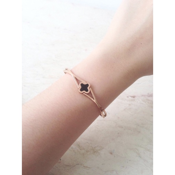 SALE REJECT GELANG VAN CLEEF TITANIUM