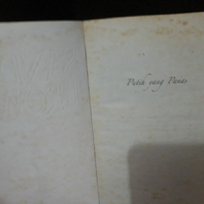 Novel Sandra Brown, White Hot ;  Putih yang Panas-2