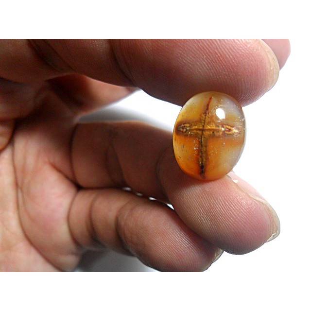 AG296 Oval Cabochon 14x11mm 8ct Natural Untreated Figure Golden Brown Cross Picture Agate