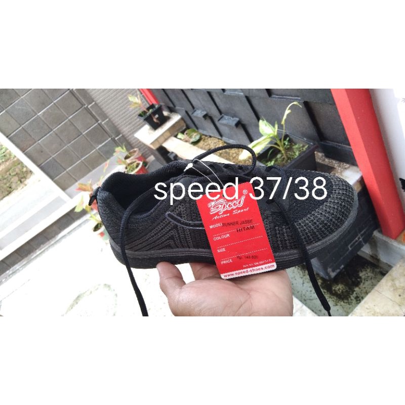 sepatu sekolah cuci gudang/ obral sepatu