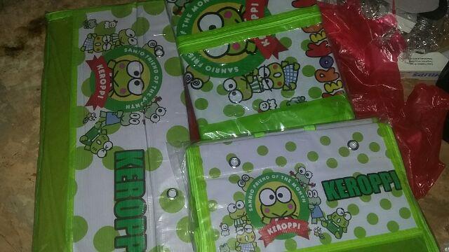 Paket Rak Gantung Karakter (tas+sepatu+jilbab)