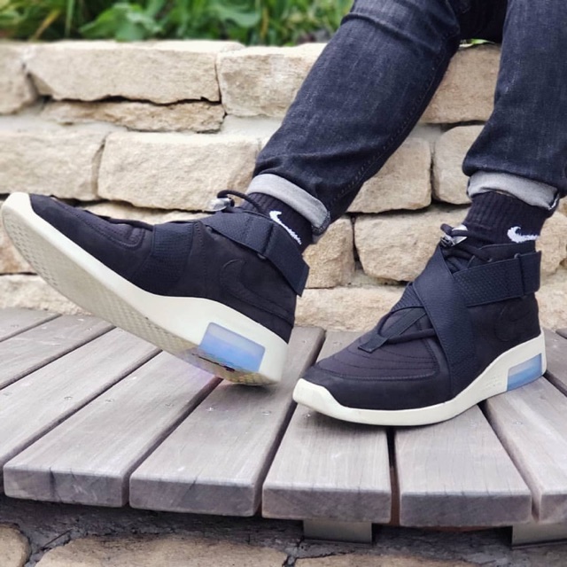 nike fear of god 1 raid