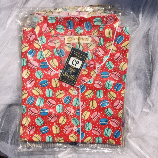 Hoki&Sheila Gold Motif Macaron Merah - Baju Tidur/ Piyama Set HokiSheila dengan Celana Panjang