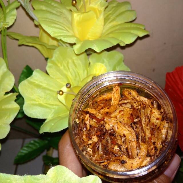

Siwang terasi bawang khas Indonesia