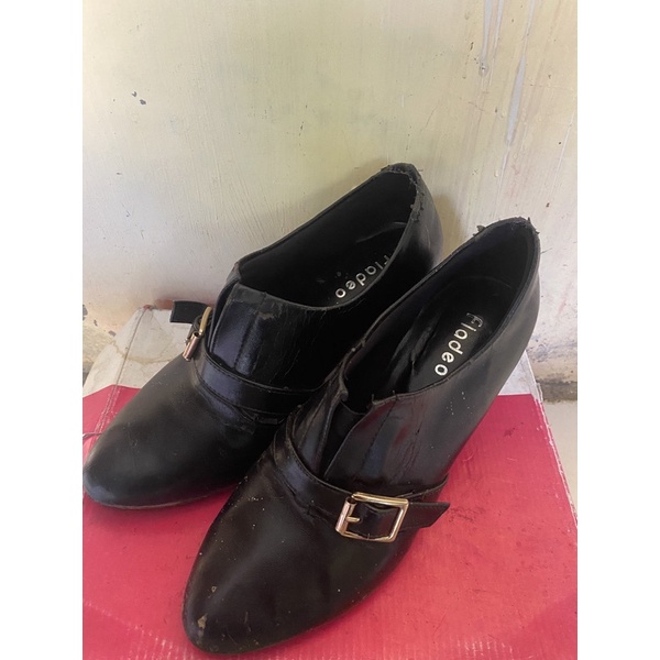 Preloved Sepatu Fladeo