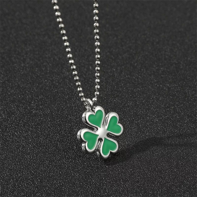 [BISA COD]Kalung Cosplay anime Tokyo Revengers Tachibana Hinata | Four Leaf Clover Liontin | Premium Clover