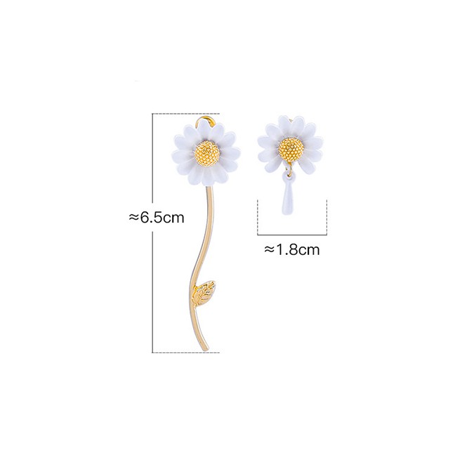 LRC Anting Tusuk Fashion Flower Drop Oil 925 Sterling Silver Asymmetric Flower Earrings D13949