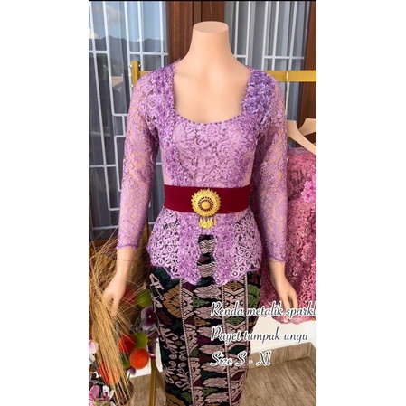 kebaya metalic payet tumpuk renda