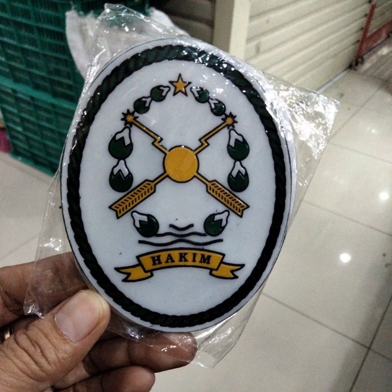 Stiker Mobil Stiker Embos Stiker Timbul Logo Hakim
