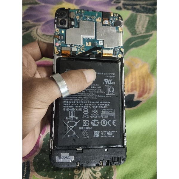 asus zenfone max pro m1 minus