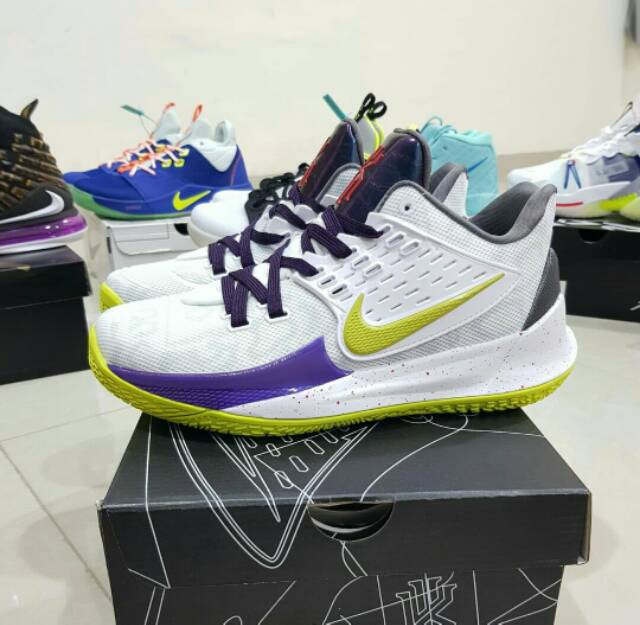 kyrie 2 mamba mentality