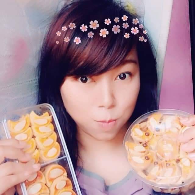 

Kue kering harga 45-95k area bandung