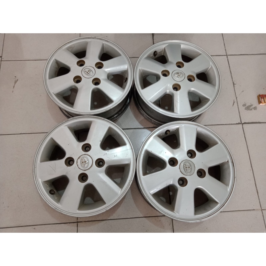 Velg Bekas Original Mobil STD AVANZA BALOK R14 Lebar 5 Hole 4X114 ET45 SILVER Untuk Mobil Carry Futu