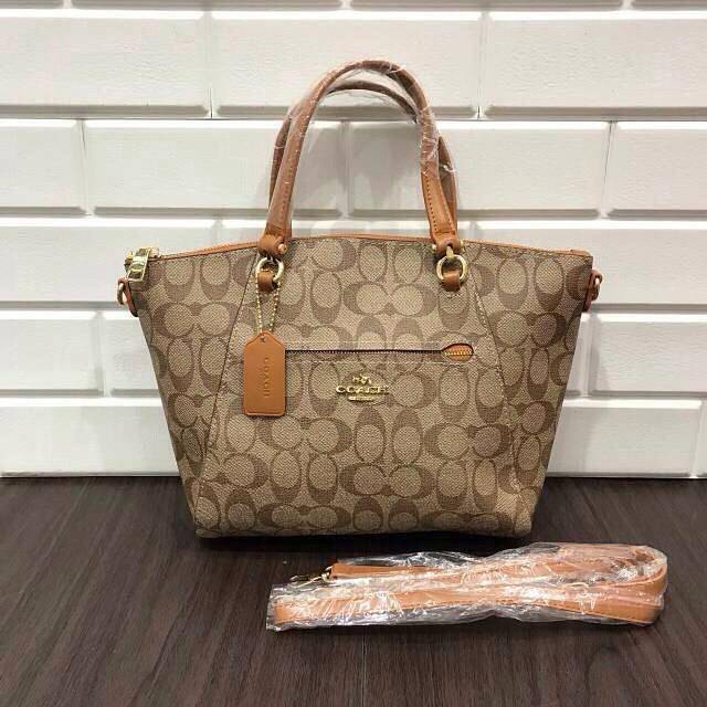 Coach kelsey signature tote bag / coach tote bag / tas kantor / tas kerja / coach bag