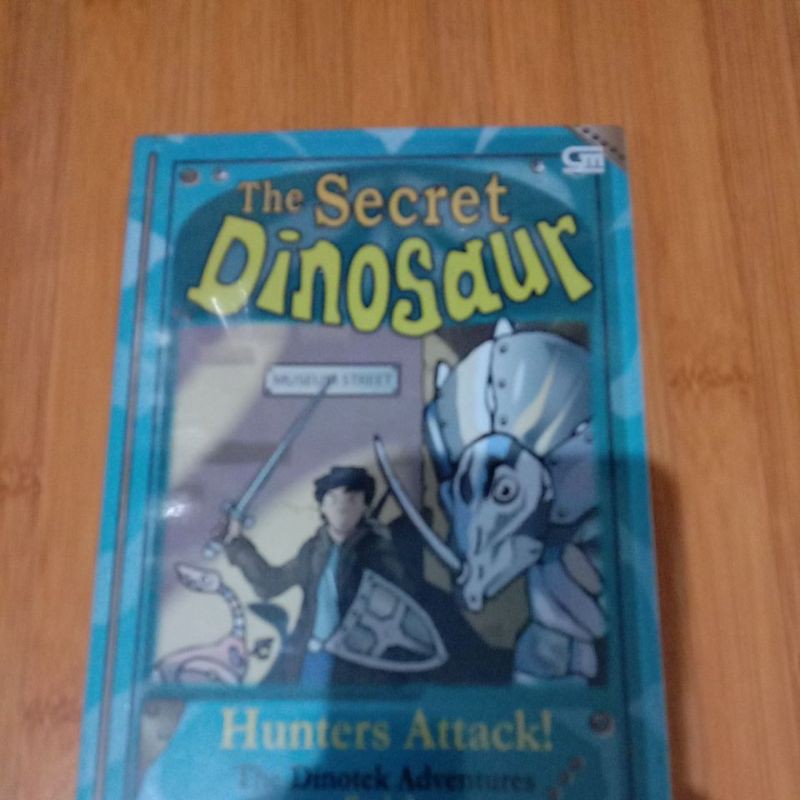 

the secret of DINOSAUR